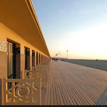 Piscinetennisparking *