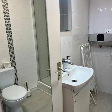 Piscinetennisparking Appartement